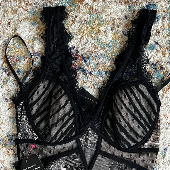 Women's Bebe V neck Lace Dress - Picture 2 of 4